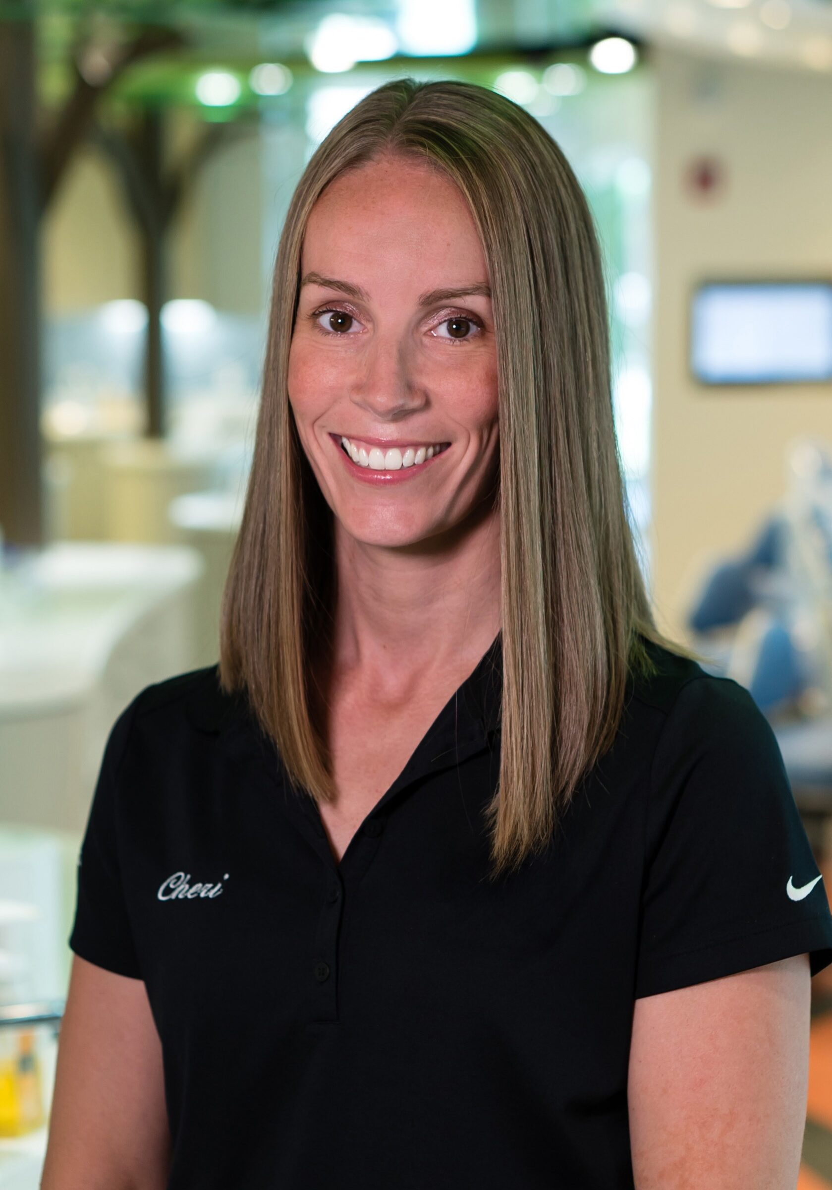 2025-11-05_Elm Tree_Editing out previous logo from headshots_Cheri_CG 2025-11-05_Elm Tree_Editing out previous logo from headshots_Cheri_CG