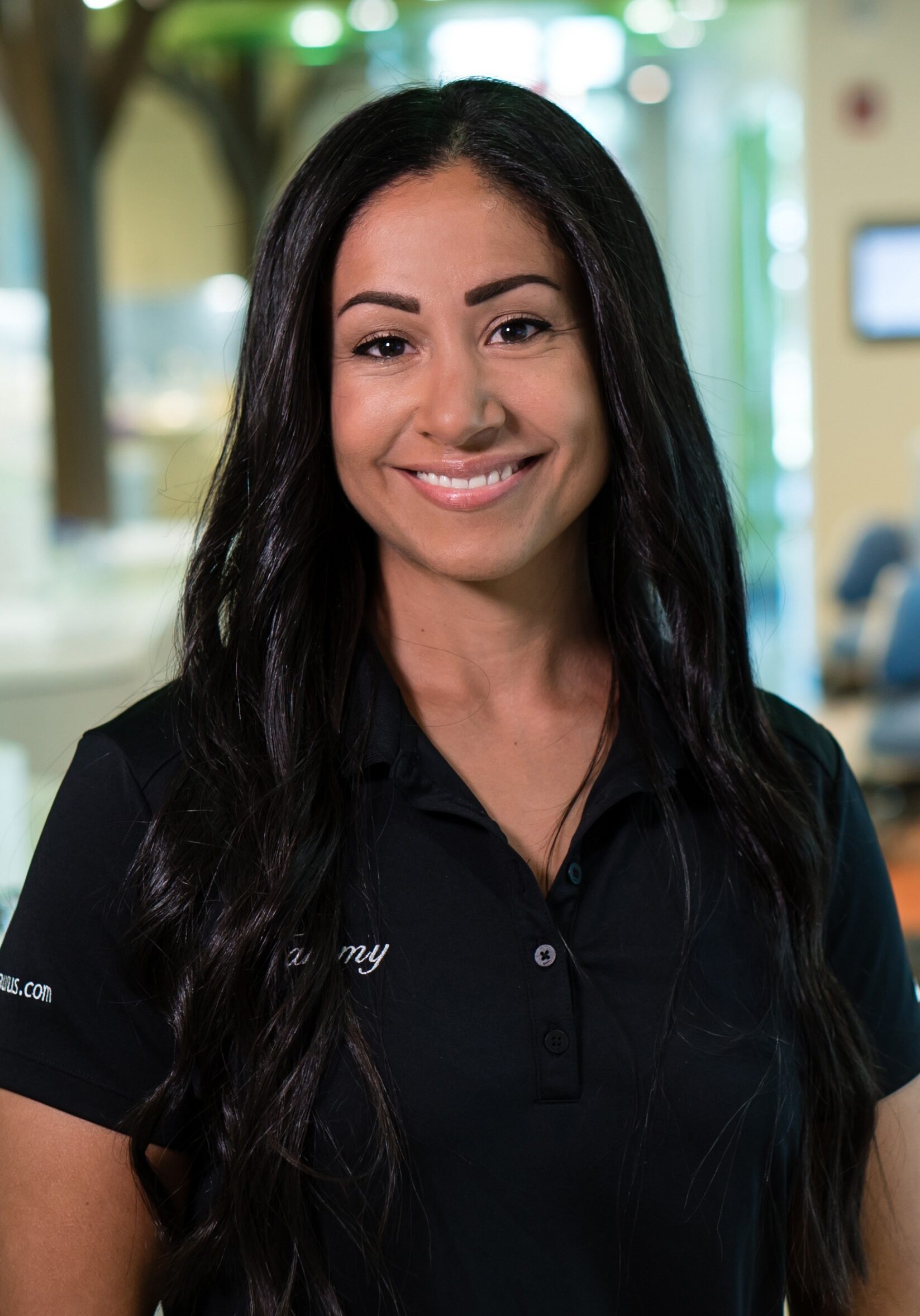 2025-11-05_Elm Tree_Editing out previous logo from headshots_Tammy_CG 2025-11-05_Elm Tree_Editing out previous logo from headshots_Tammy_CG